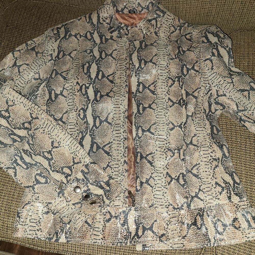 Rogue Genuine Leather Snakeskin Jacket Size Small